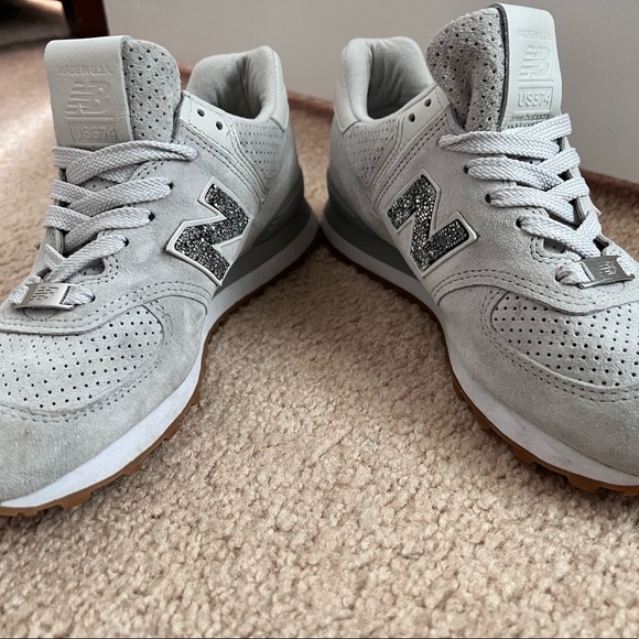 New balance grey 574 with Swarovski crystals - Picture 2 of 11